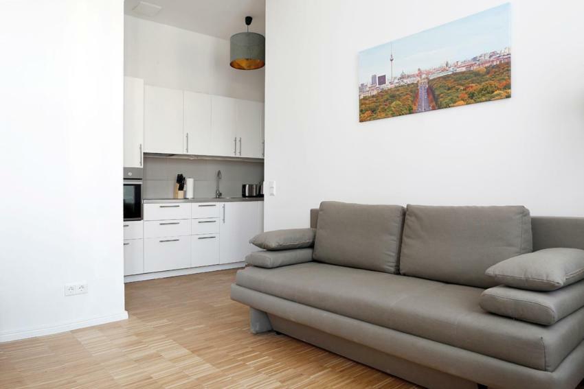 Sc 03 By Rockchair Apartments L Superhost Status L 2 Bedrooms Boxspringbeds Balcony Elevator - Cozy Family & Business Flair Welcomes You! Berlin Exterior photo